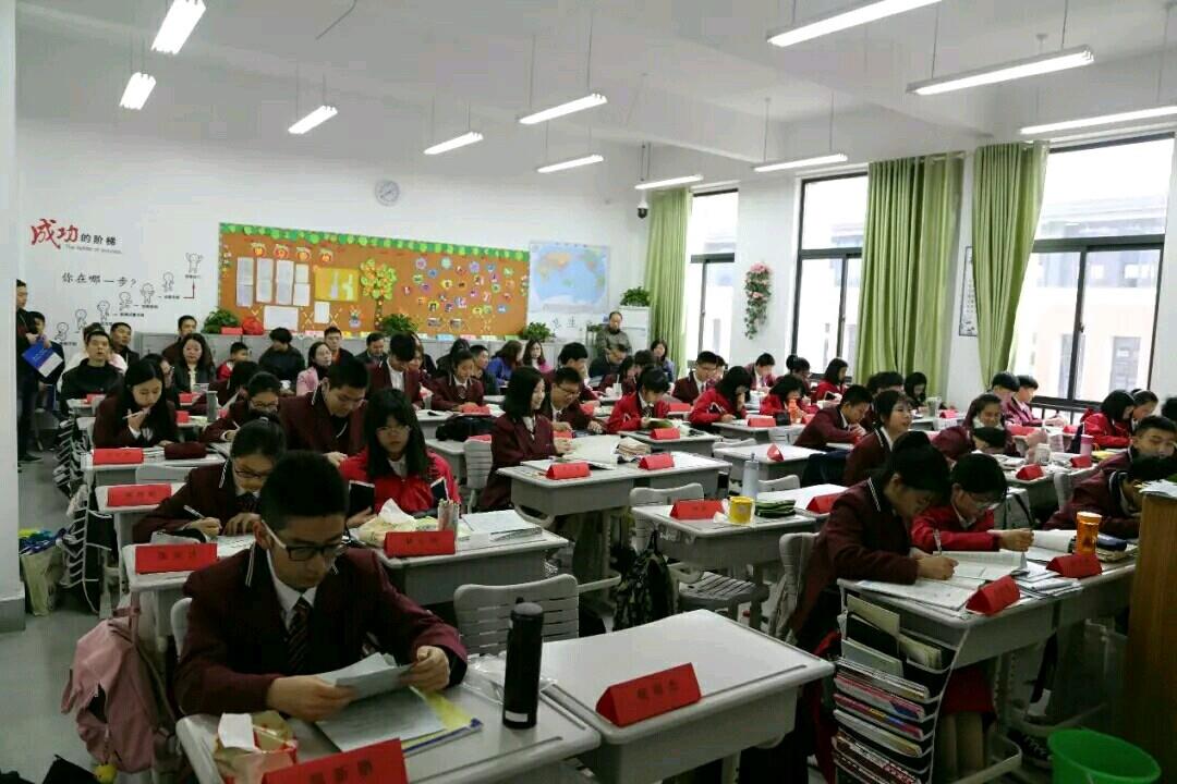 1548480932331775.jpg 29c21ee8-3b13-45fa-ac73-5c0d929b5b6e.jpg