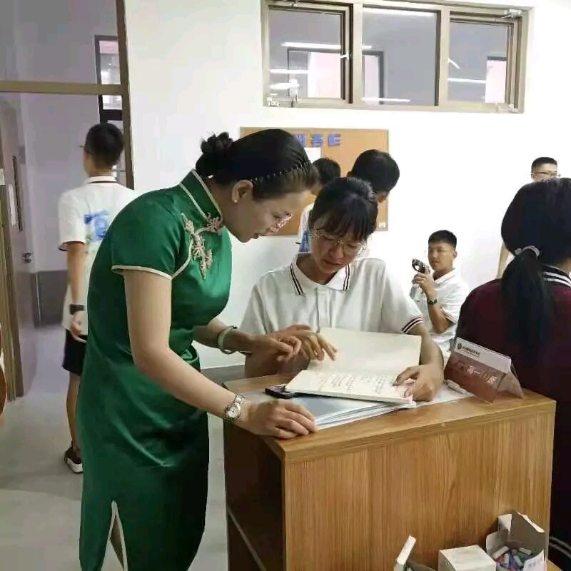 1568769843388649.jpg 04.jpg